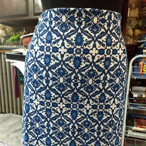 Roz and Ali Pencil Skirt